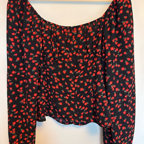 Top - Picture 2 of 3